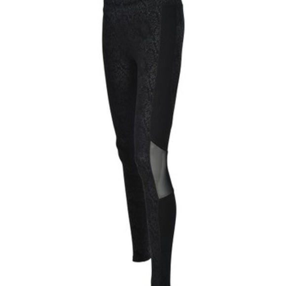 therapy Pants - 2 for $25🔥Therapy Leopard/Mesh Leggings 2X $ALE🔥